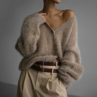 NUVÉA™ | Cardigan luxueux à col en V et duveteux